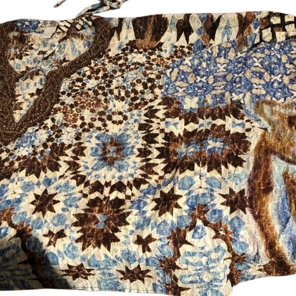 Alberto Makali   medium blue & brown lace print poncho top with sleeves - Picture 6 of 9